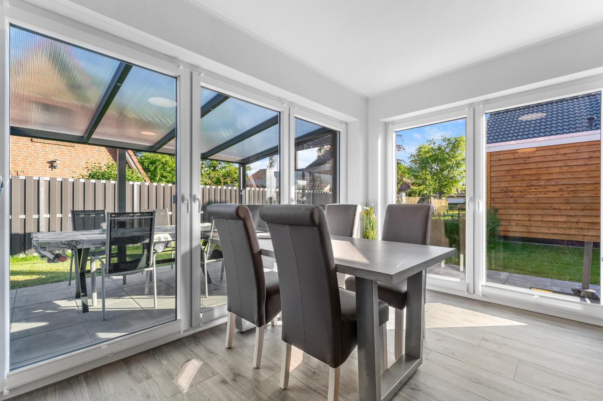 Niewoh Ferienhaus Wiesenblick,Ammerland, Conneforde Wiefelstede ห้อง รูปภาพ